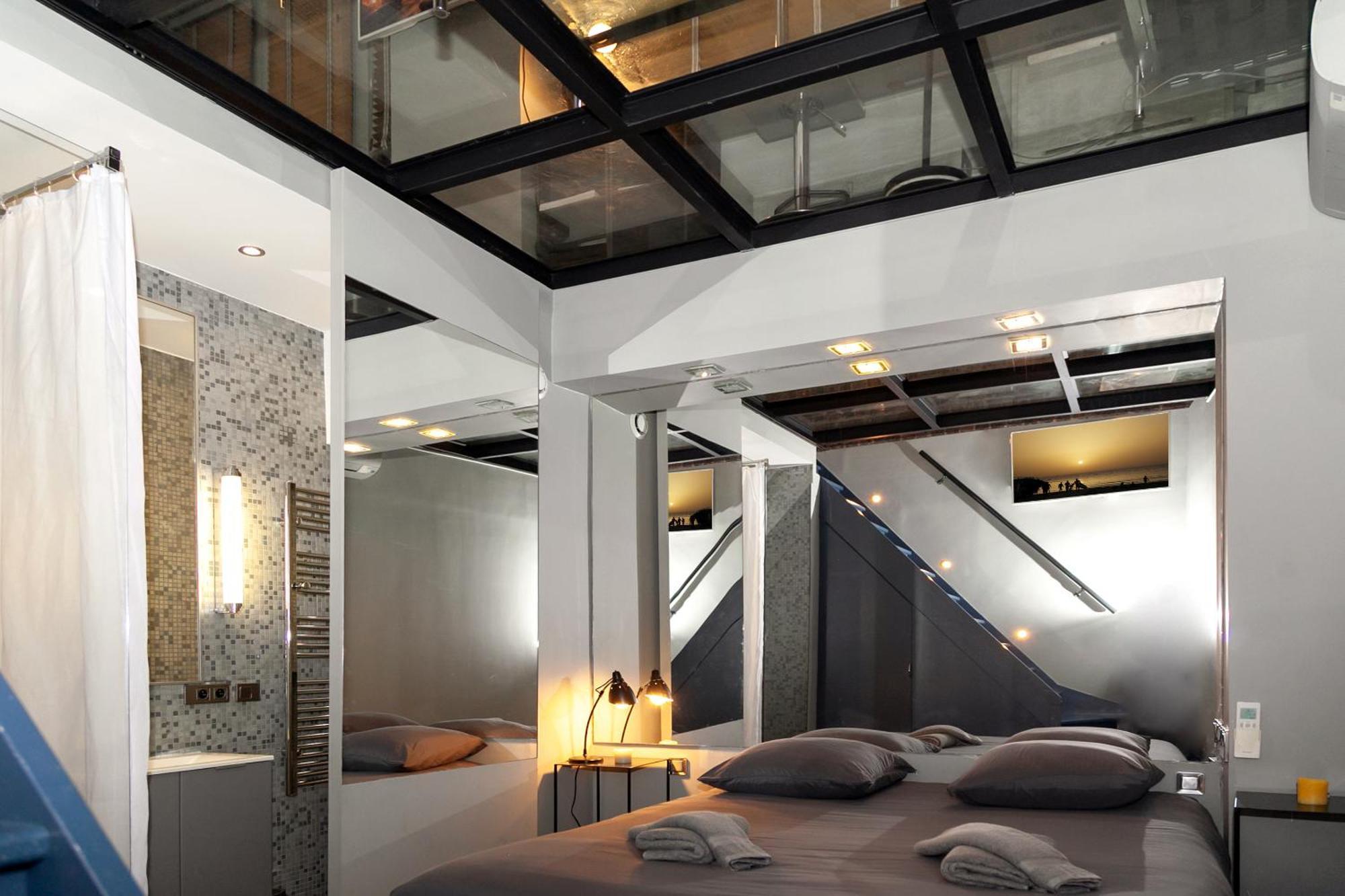 Loft Atypique Avec Terrasse, Calme Et Cosy Apartment Paris Bagian luar foto
