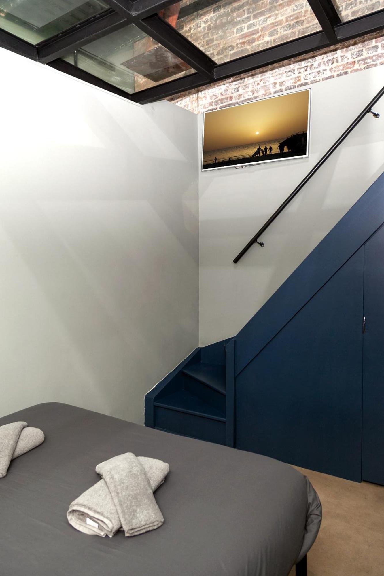 Loft Atypique Avec Terrasse, Calme Et Cosy Apartment Paris Bagian luar foto