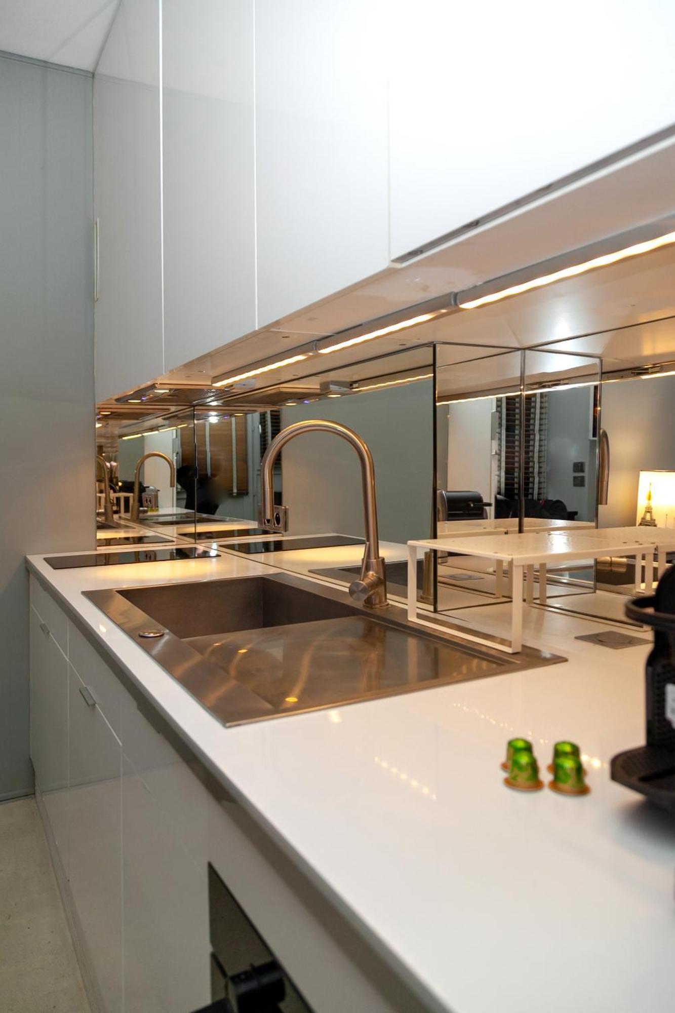 Loft Atypique Avec Terrasse, Calme Et Cosy Apartment Paris Bagian luar foto