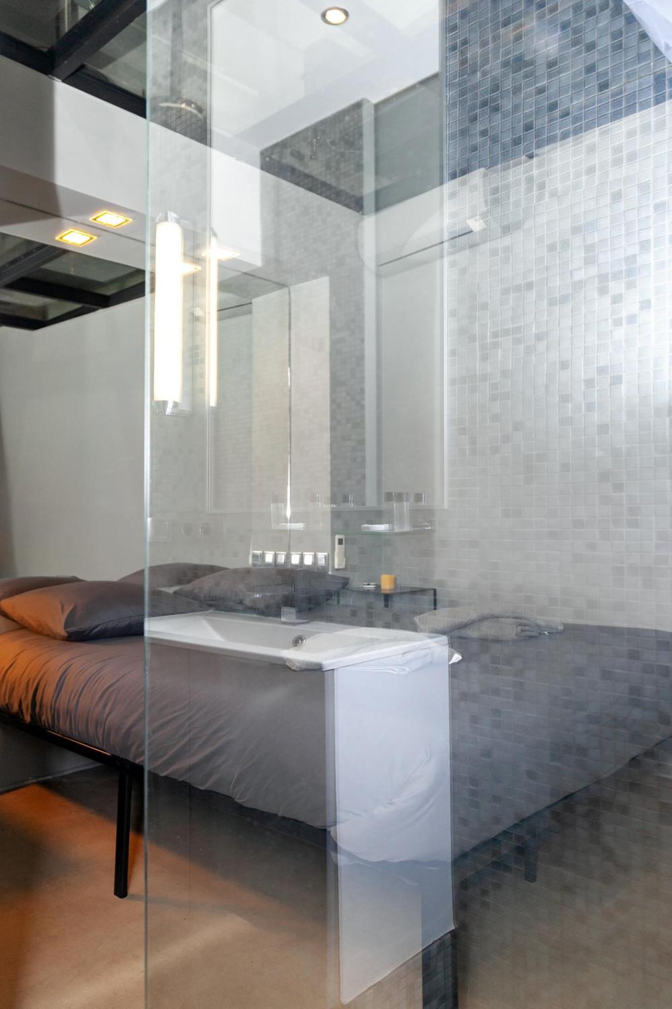 Loft Atypique Avec Terrasse, Calme Et Cosy Apartment Paris Bagian luar foto