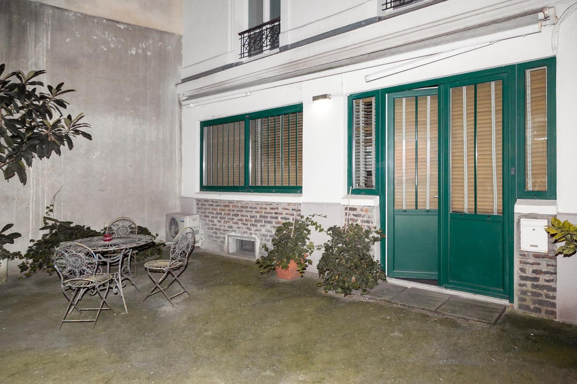 Loft Atypique Avec Terrasse, Calme Et Cosy Apartment Paris Bagian luar foto